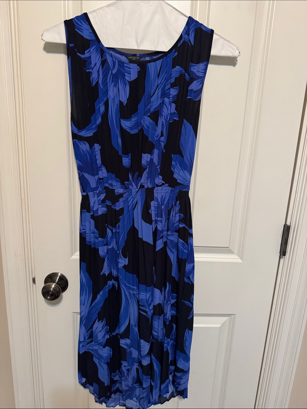 Ann Taylor Black and Blue Floral Pleated Midi Dress